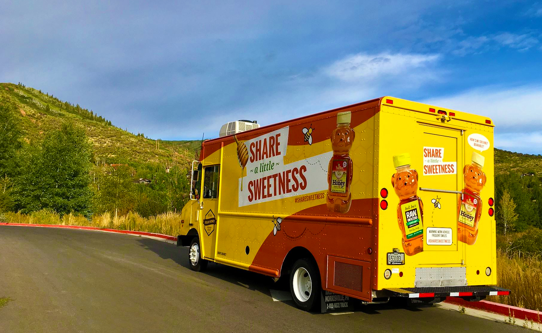 Share Sweetness Food Truck on the Road